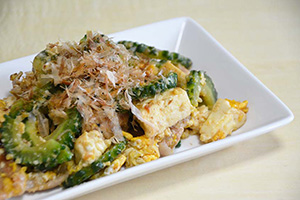 沖縄の食文化を代表するご当地料理