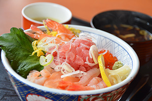 沖縄の海鮮料理の魅力